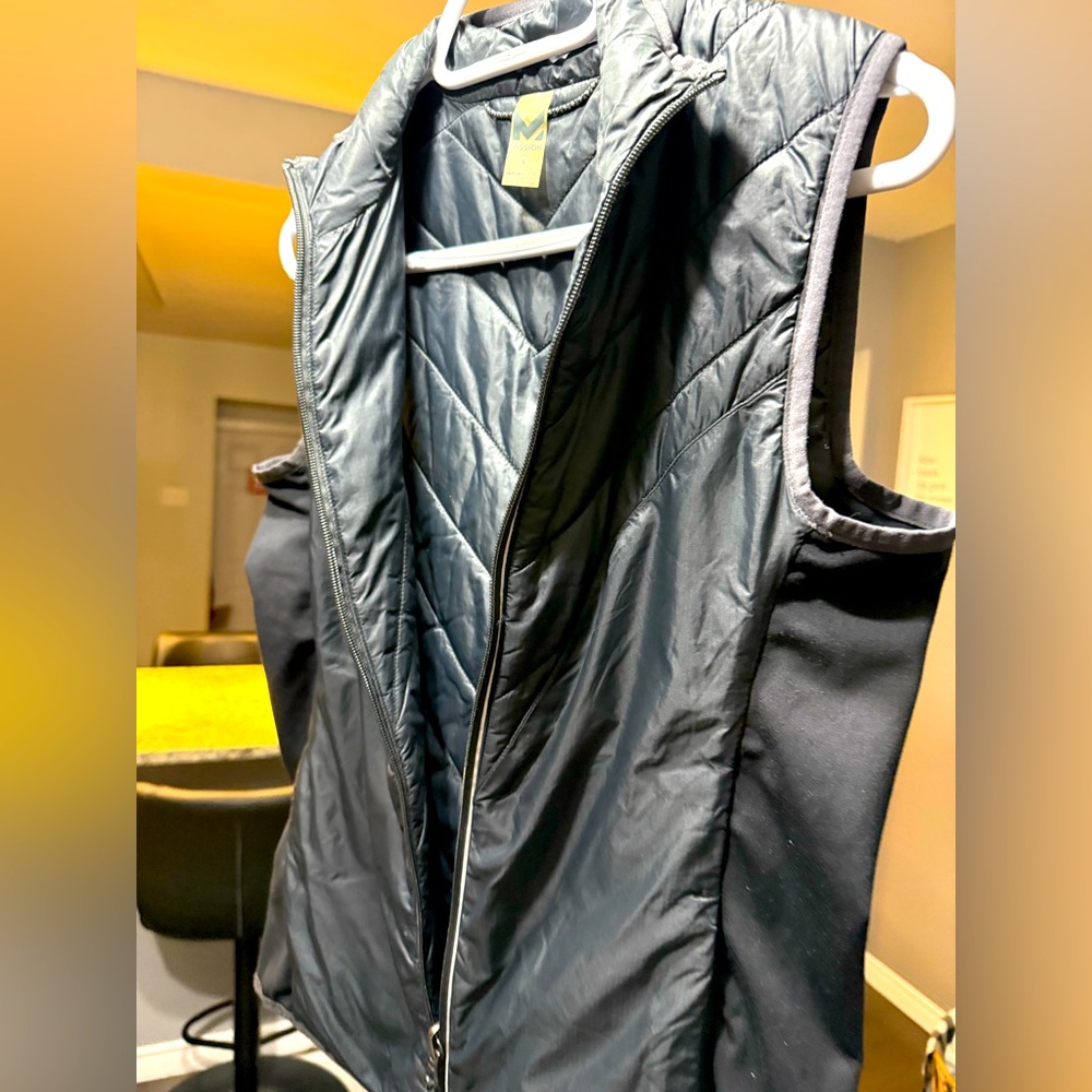 🚨PART OF 4 for 25🚨 Women’s Misson Vaporzactive Vest Small cycling running